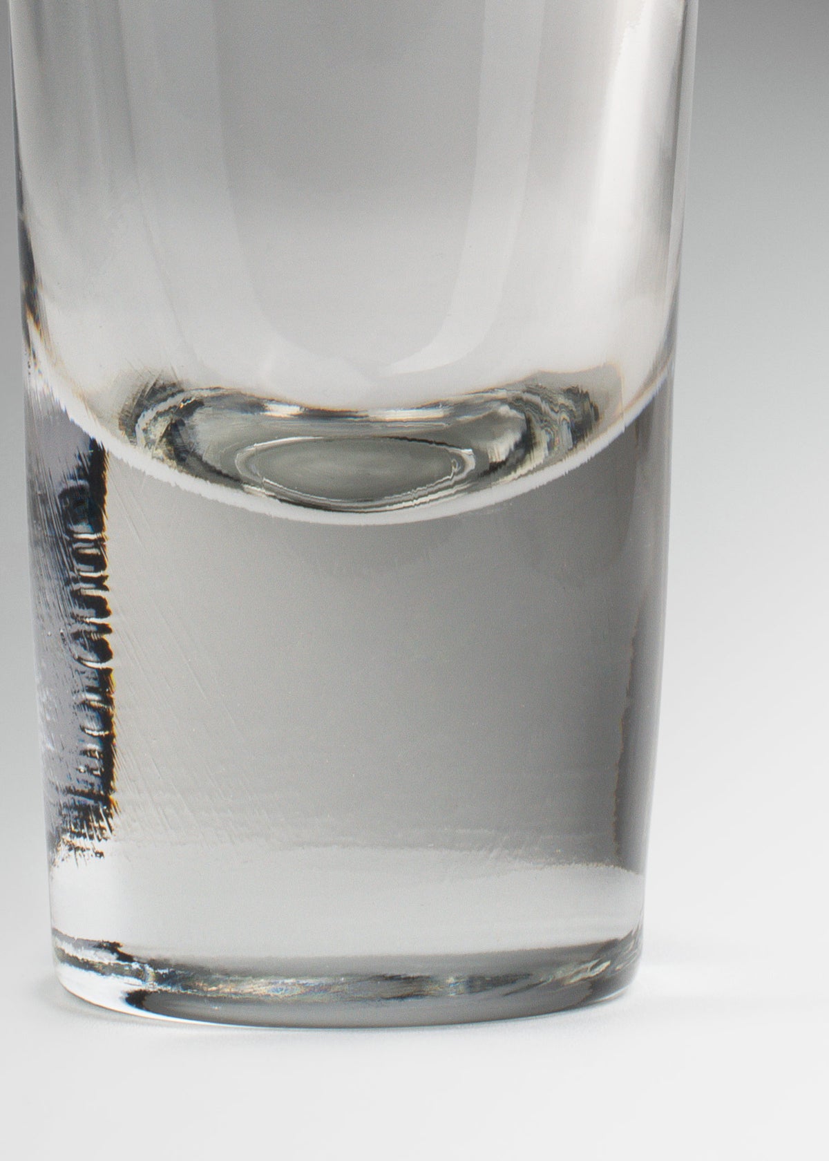 Tequilero de vidrio transparente Troyano Pepiton 160 ml /5.4 oz — imagen de producto