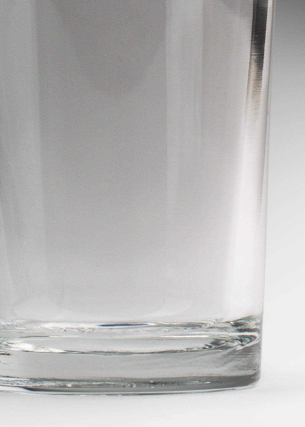 Tequilero de vidrio transparente Casale 70 ml / 2.5 oz — imagen de producto