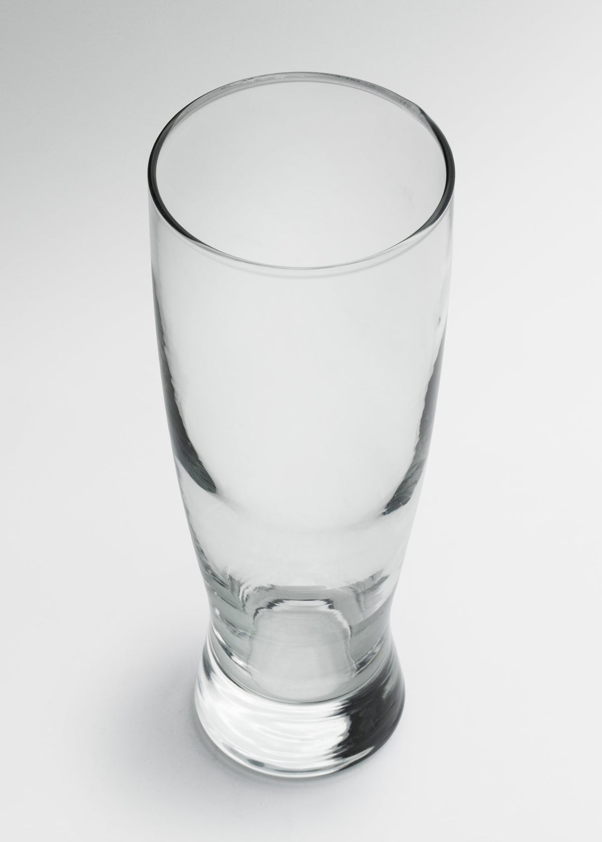 encuentra vaso de vidrio maha
