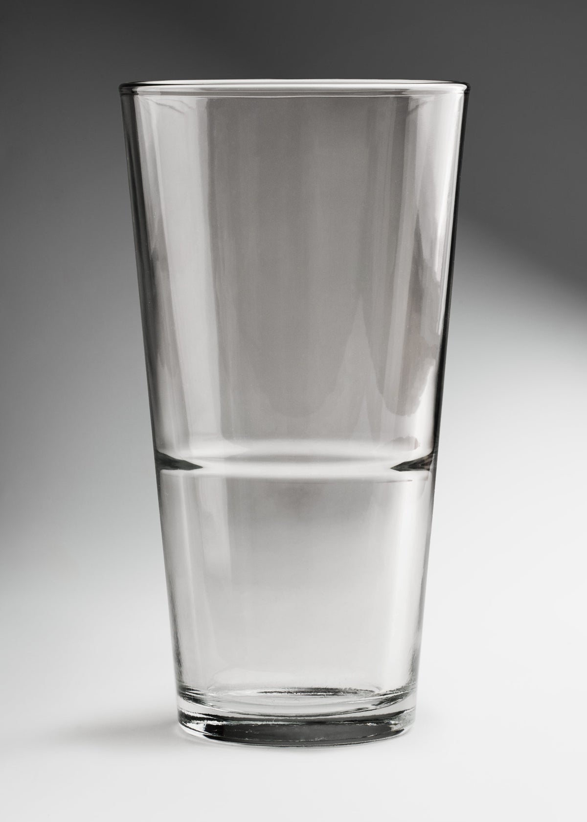 Vaso highball mezclador apilable de vidrio transparente con tecnologia duratuff para bar y restaurante 592 ml — imagen de producto
