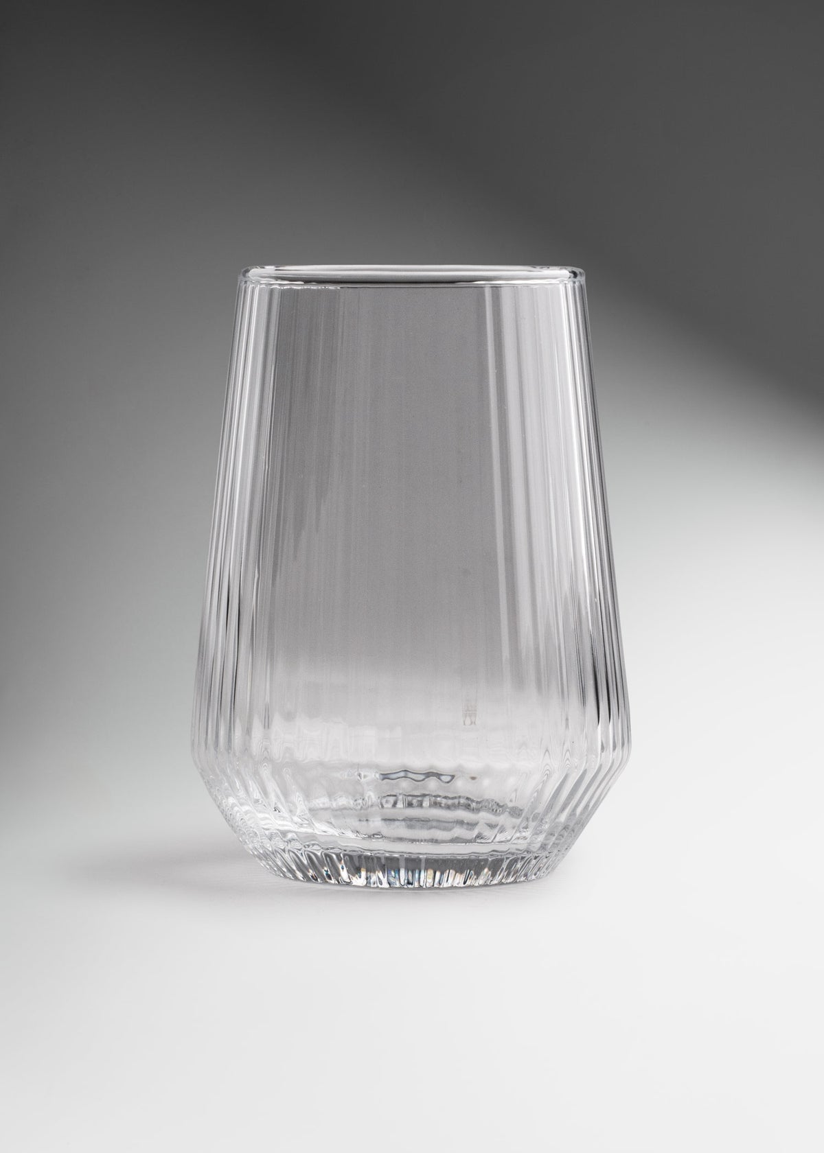 Vaso highball de vidrio transparente Lines 390 ml — imagen de producto