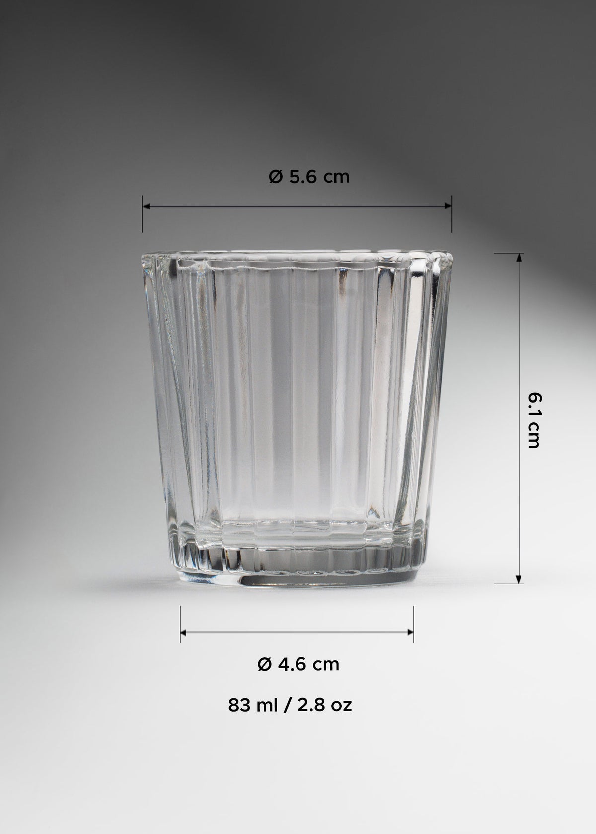 encuentra vaso de vidrio maha