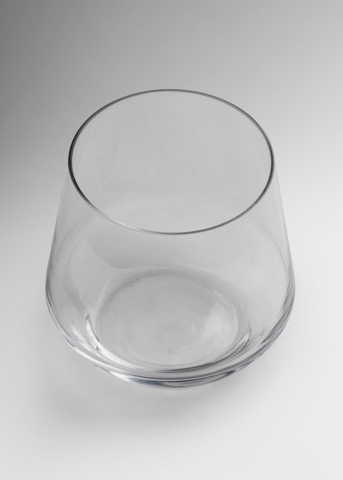 Uso profesional de Vaso Old Fashion de cristal transparente London 385 ml en restaurantes, bares, hoteles, cafeterias, lounges y banquetes