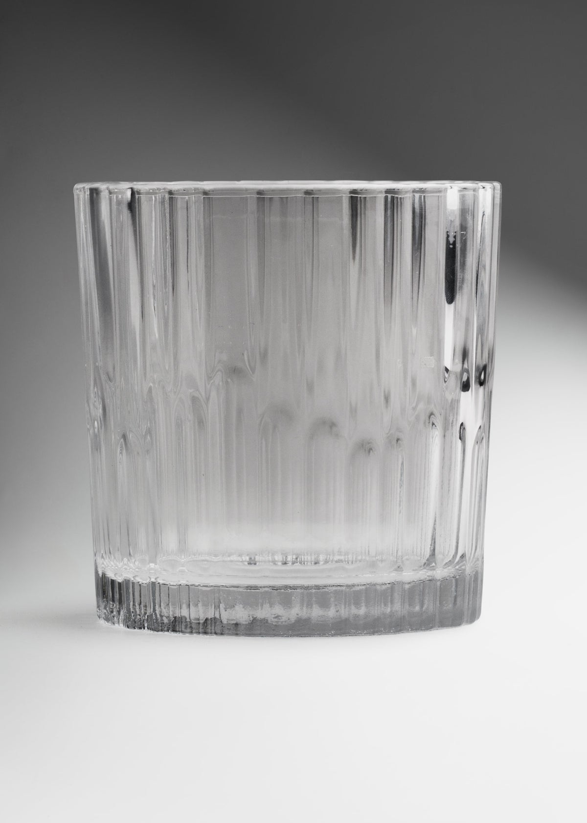 Vaso old fashion de vidrio transparente Flashes 304 ml — imagen de producto