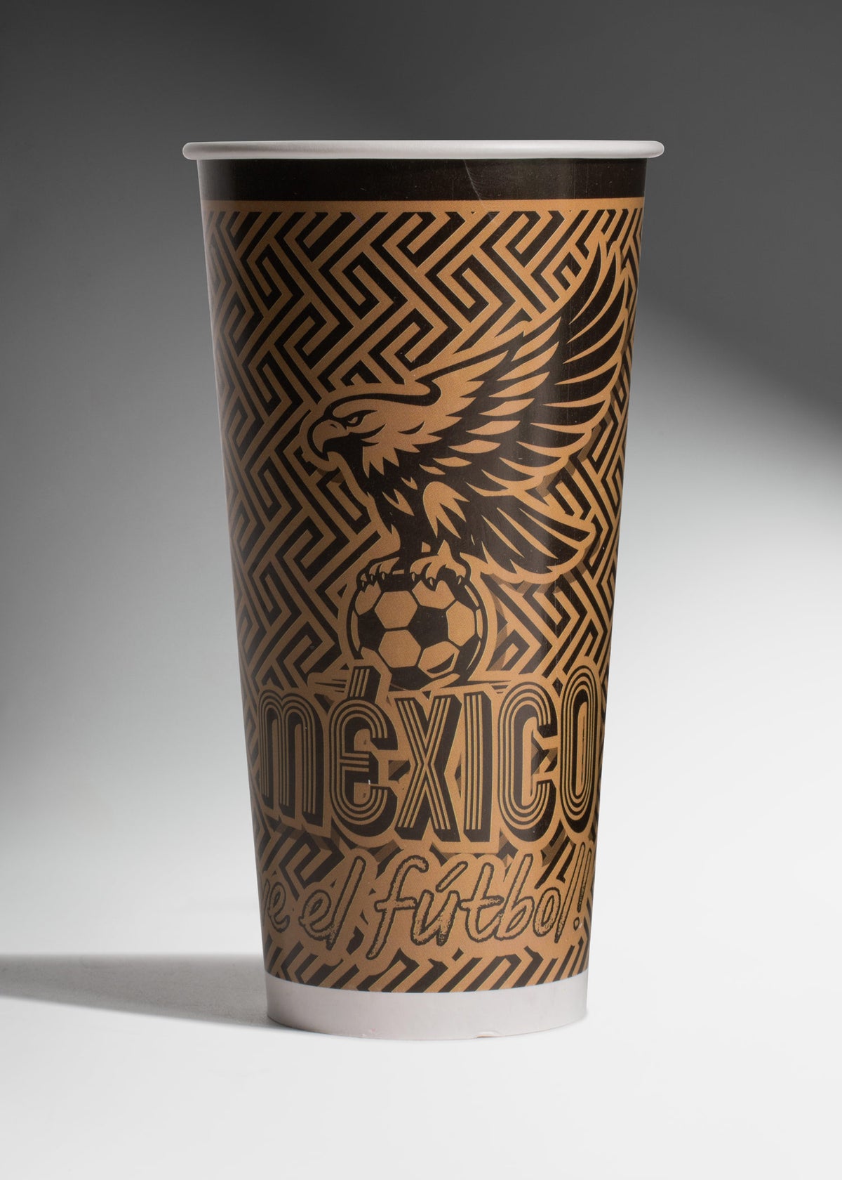 Vaso de papel para bebida fría mundial 650 ml / 22 oz — imagen de producto