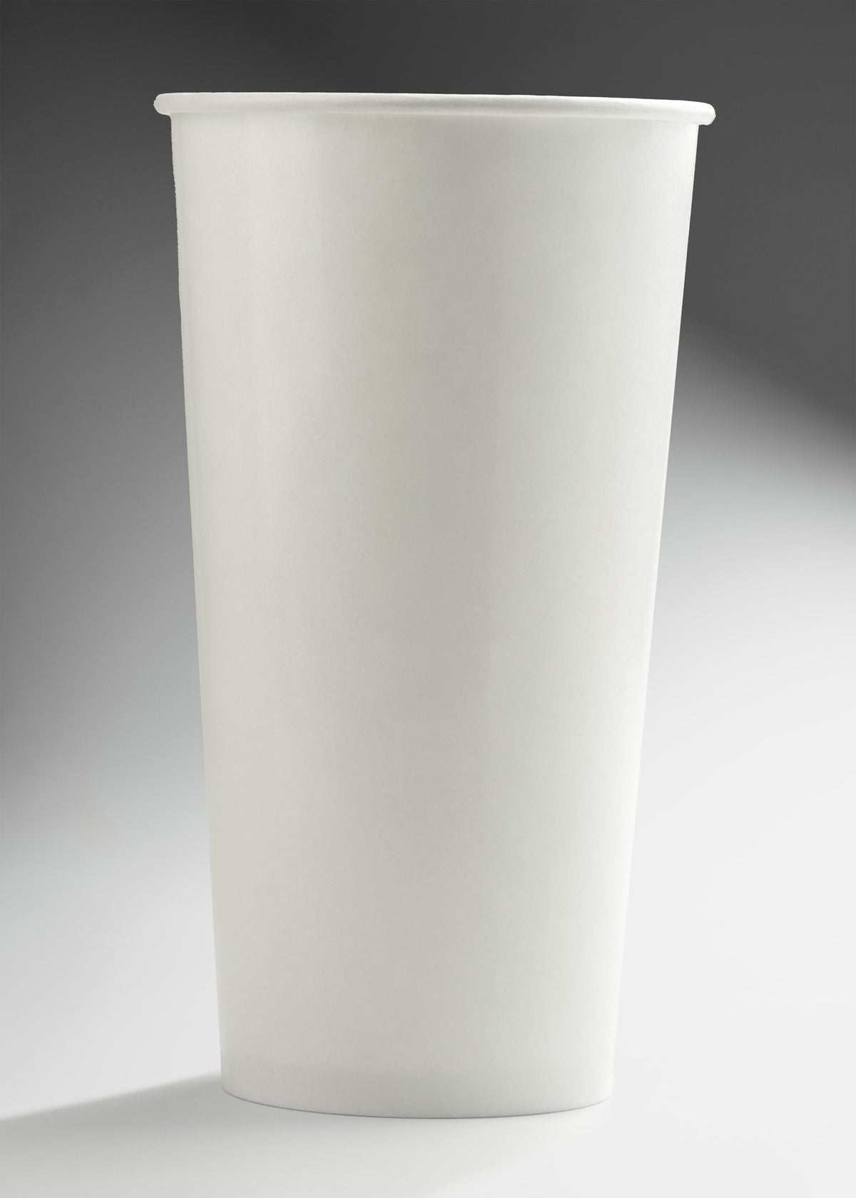 Vaso de papel blanco para bebidas frías 21.9 oz / 650 ml — imagen de producto