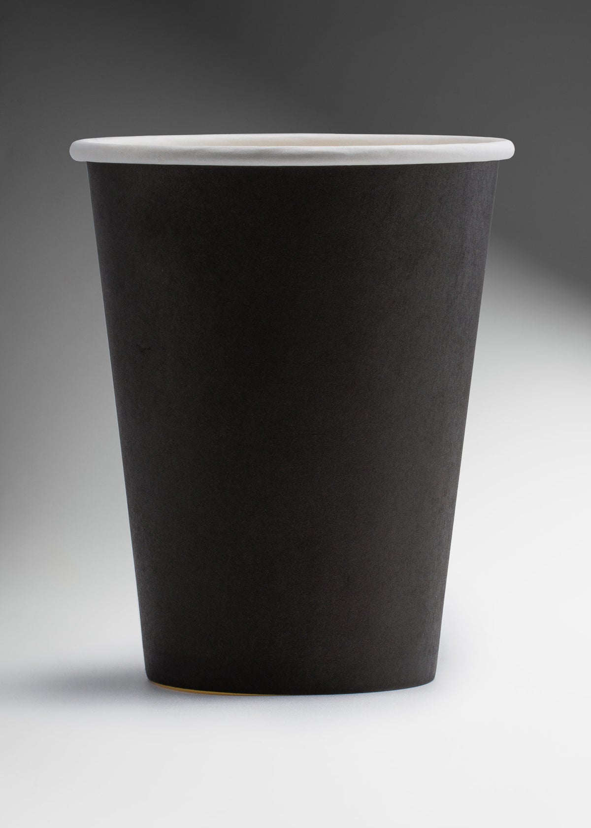 Vaso de papel negro para bebida caliente de 10, 12 16 y 20 oz — imagen de producto
