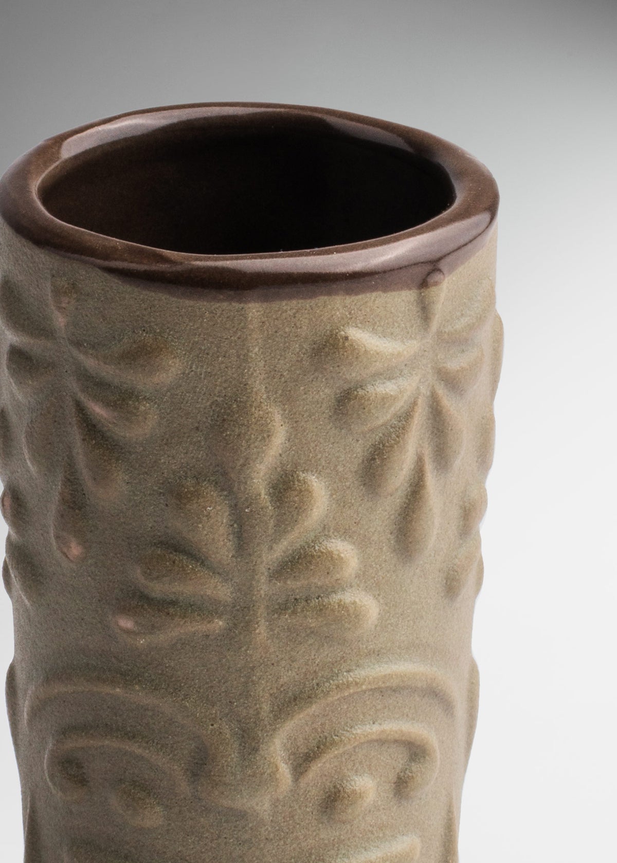 Vaso tequilero de cerámica de alta temperatura verde Tiki Hawaiano 57 ml — imagen de producto