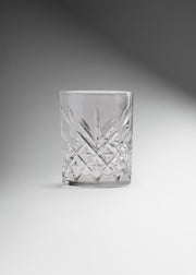 Vaso tequilero de vidrio transparente Infinity 60 ml — imagen de producto