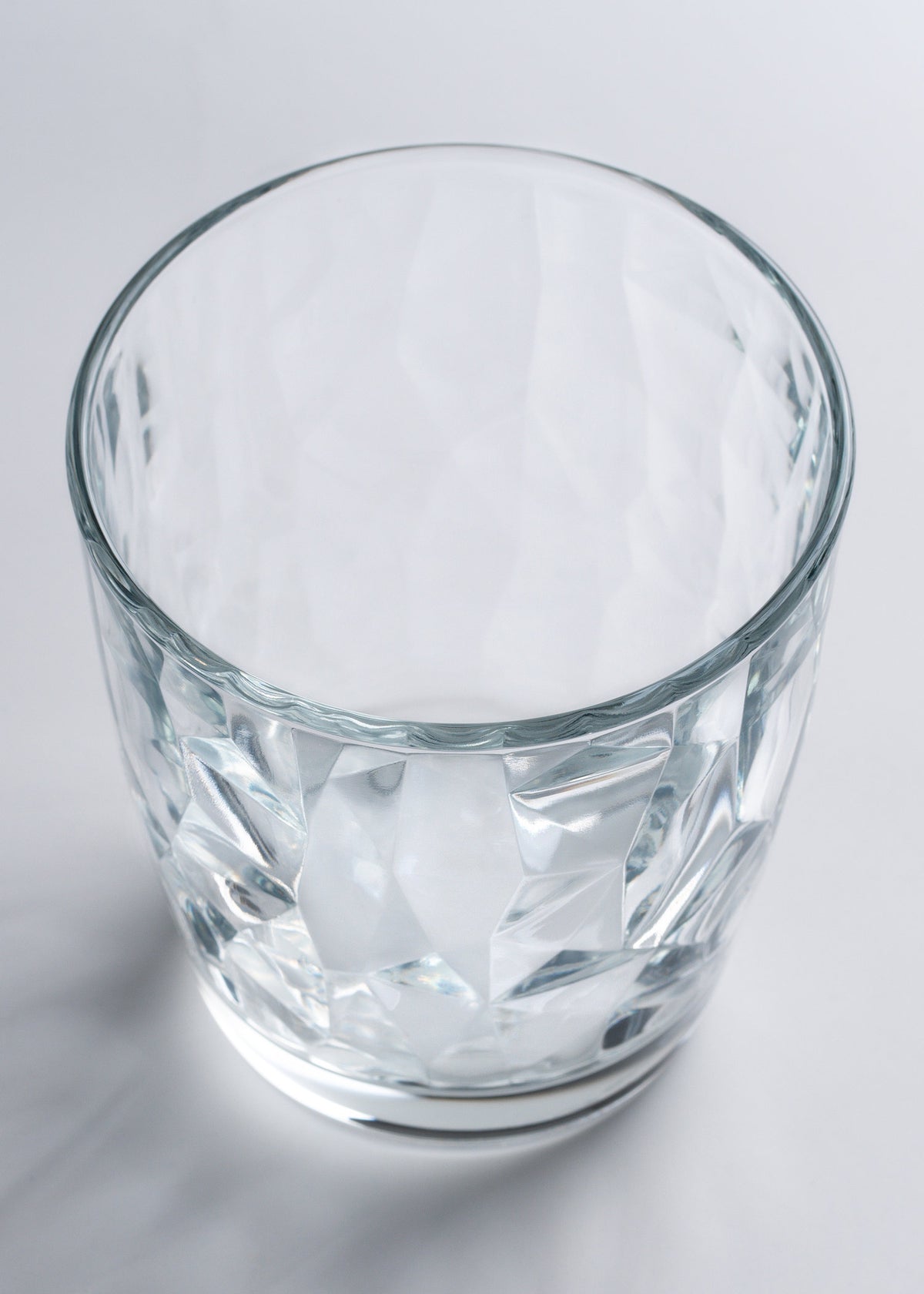 Vaso de vidrio transparente Diamond O.F. 385 ml — imagen de producto, vista 3