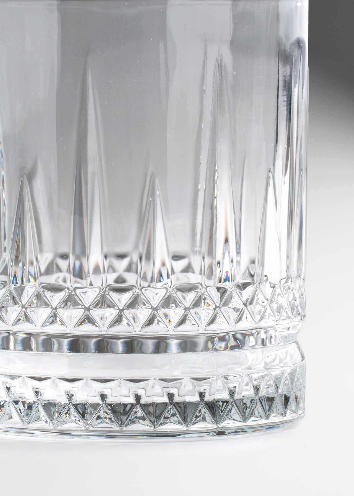 Vaso de vidrio transparente Malfi O.F. 370 ml — imagen de producto, vista 4