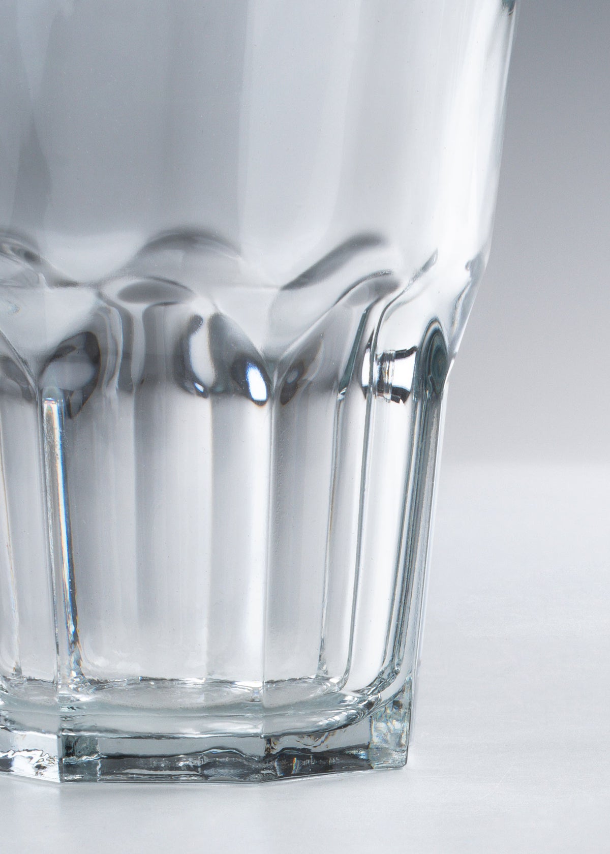 Vaso de vidrio transparente Sierra O.F. 270 ml — imagen de producto, vista 4