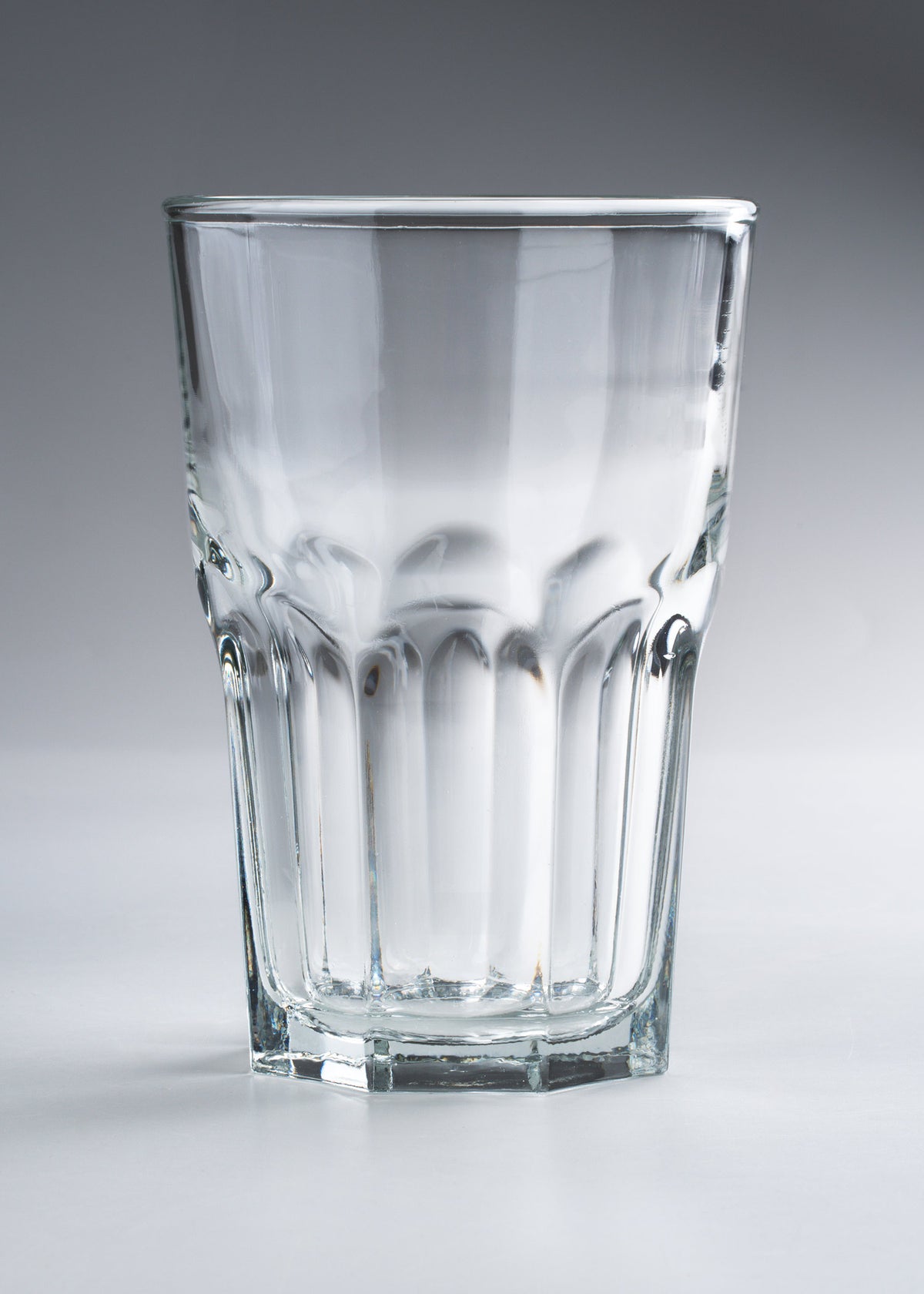 Vaso de vidrio transparente Sierra H.B. 420 ml — imagen de producto, vista 1