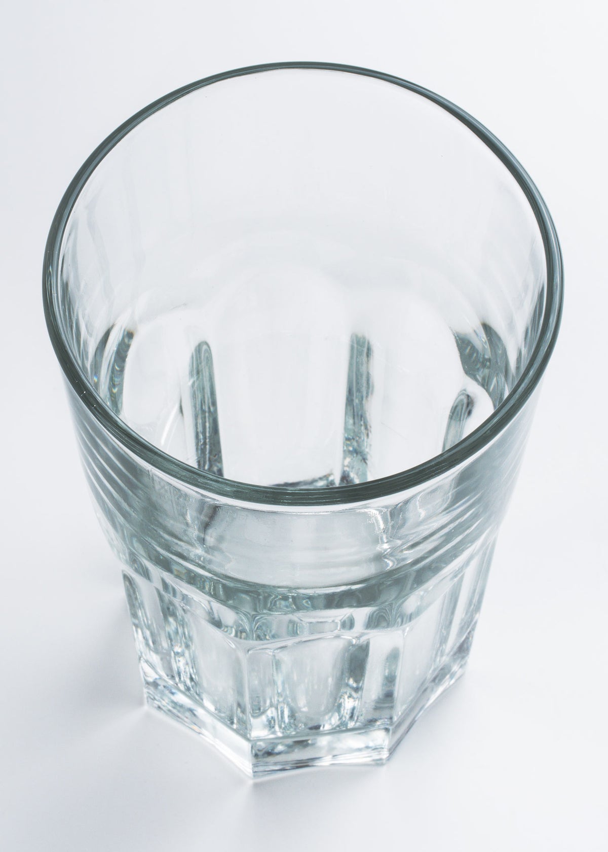 Vaso de vidrio transparente Sierra H.B. 420 ml — imagen de producto, vista 3