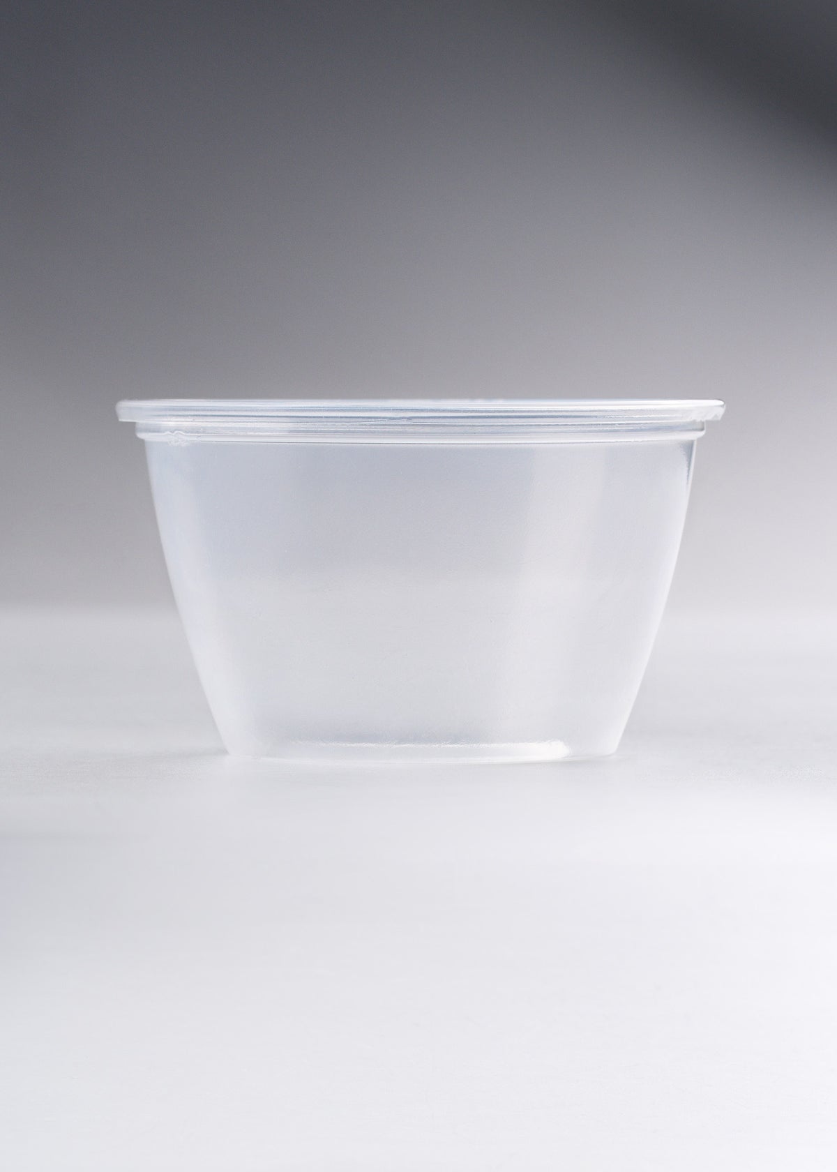 Vaso de plástico / polipropileno traslucido Souffle 4 oz / 118 ml — imagen de producto, vista 1