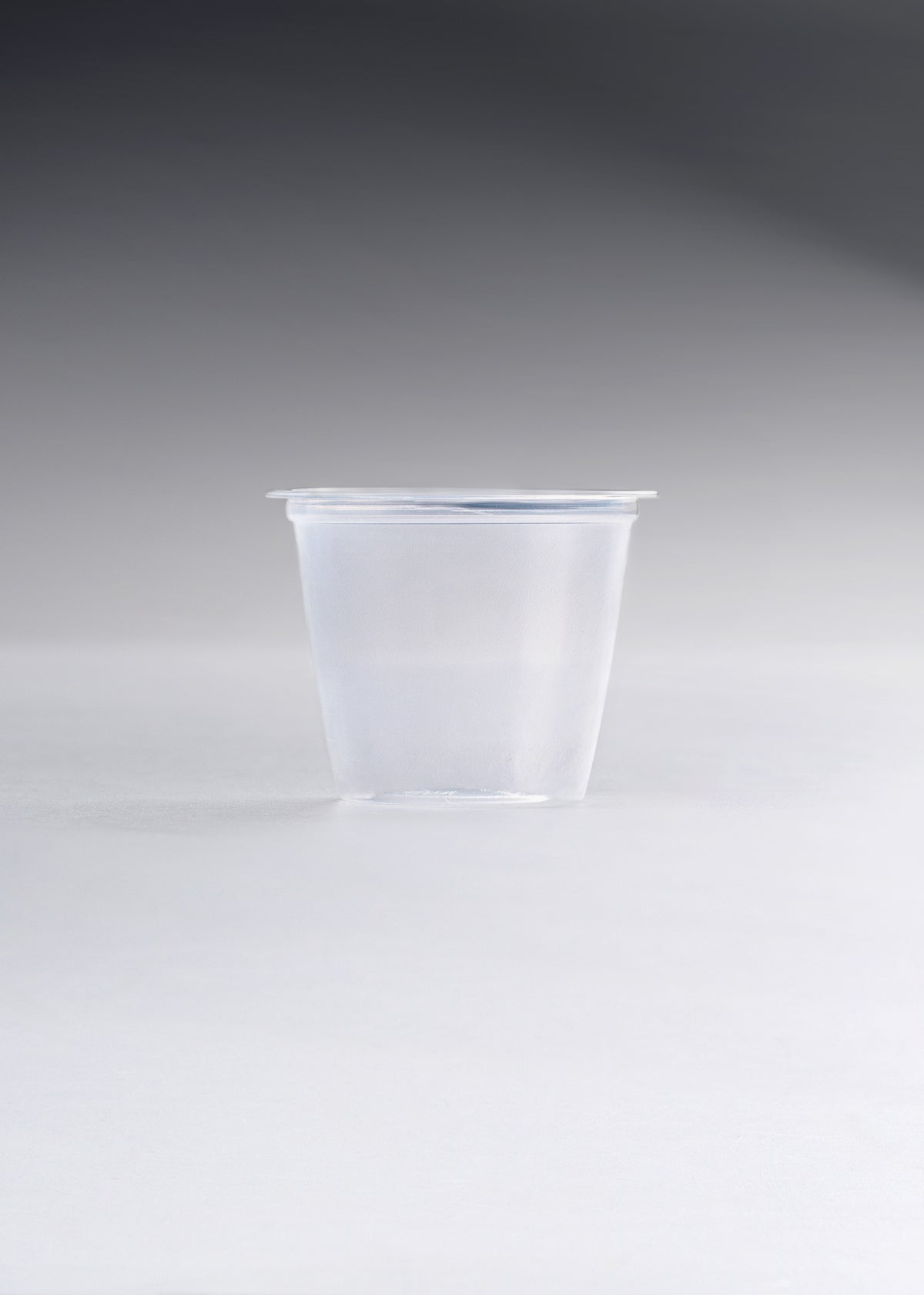 Vaso de plástico / polipropileno traslucido Souffle 1 oz / 30 ml. Premium — imagen de producto, vista 1