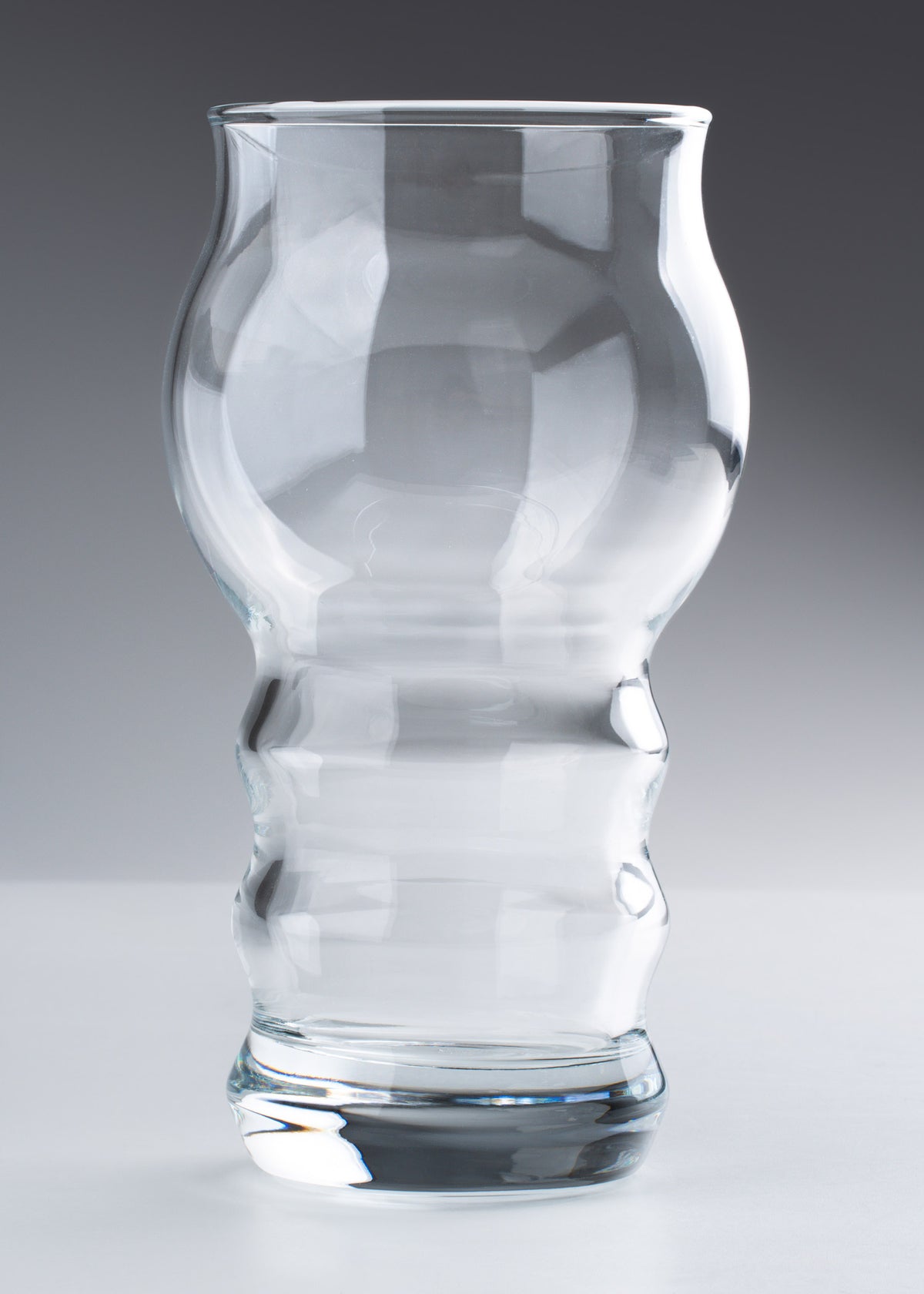 Vaso de vidrio transparente para cerveza Ale 435 ml — imagen de producto, vista 1