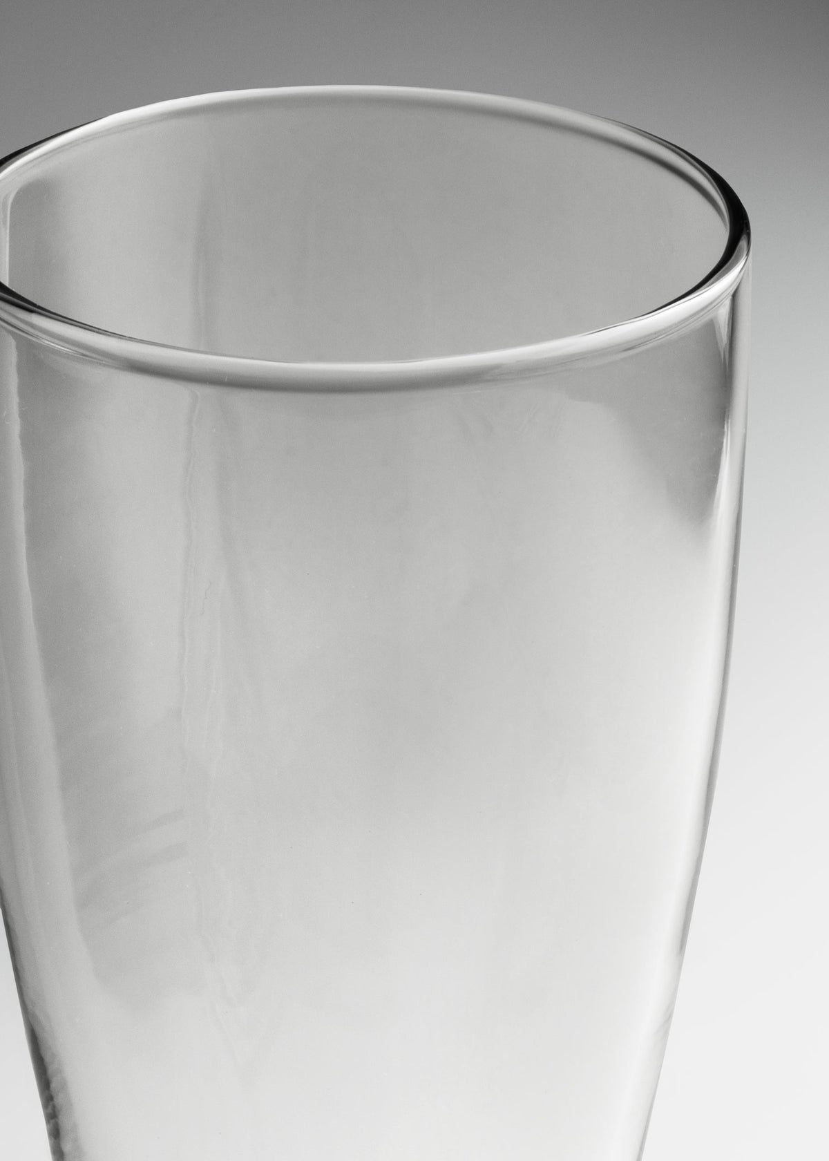 Vaso de vidrio transparente para cerveza Pilsner 480 ml — imagen de producto