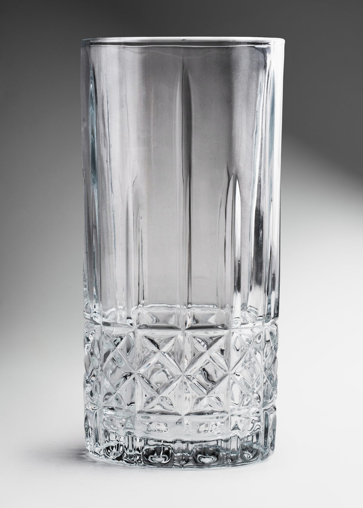 Vaso de vidrio transparente highball Isabel 350 ml — imagen de producto
