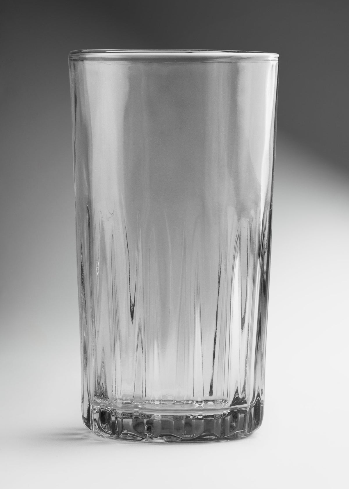 Vaso de vidrio transparente highball Kristalin 390 ml — imagen de producto