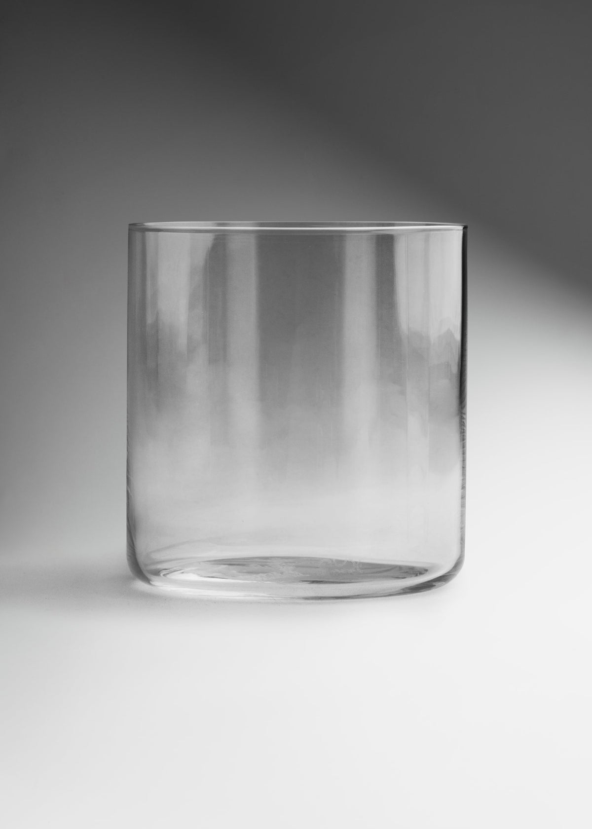 Vaso de vidrio transparente Premium Finesse Dof 390 ml — imagen de producto