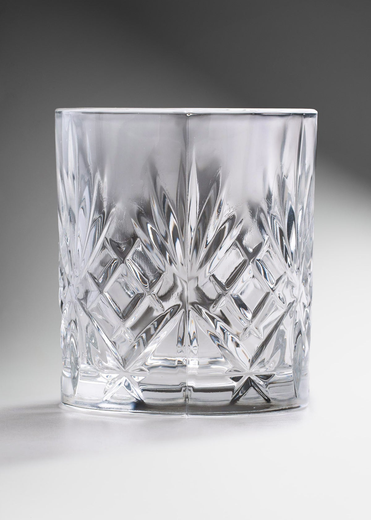 Vaso de vidrio cortado transparente Turín O.F.  310 ml — imagen de producto, vista 1